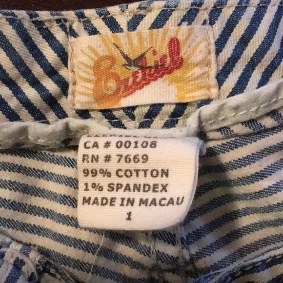 Ezekiel shorts - Picture 4 of 4